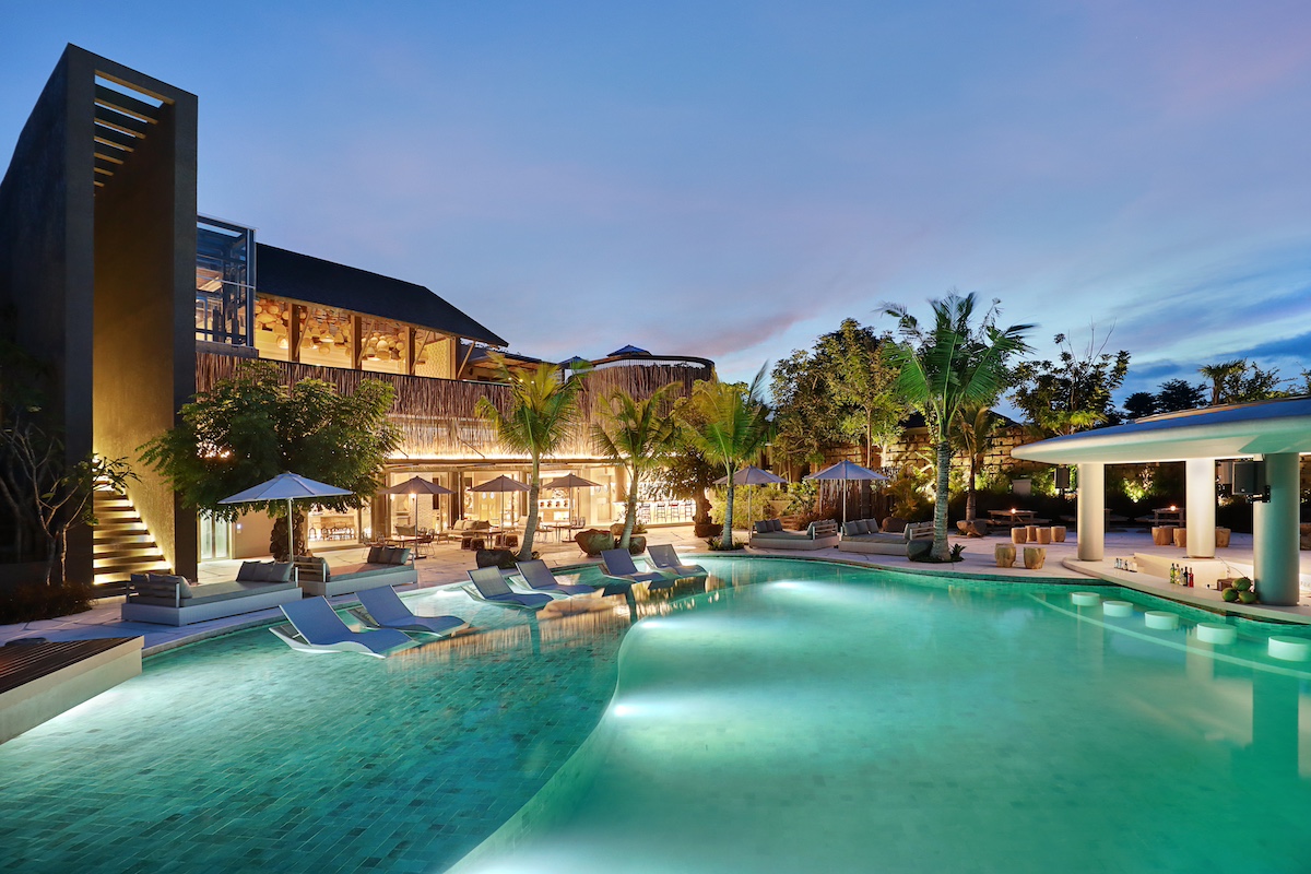 Cross Bali Breakers Best Nyepi Deals 2025